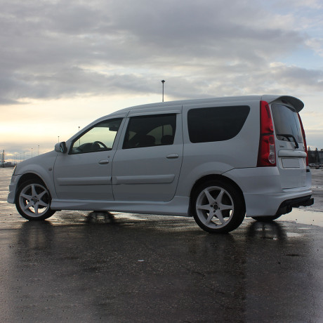 Накладки на пороги "DM style" для L@DA L@ЯGUS купить недорого с доставкой в Долгопрудный