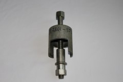 Приспособление для выпрессовки и запрессовки шарнира поперечины передней подвески B@3 2110-2112 (67.7801-9538)